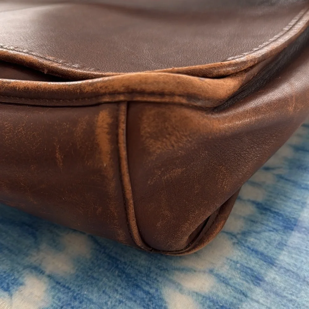 Coach Vintage 5206 Messenger Bag (Late 80s / Early 90s)